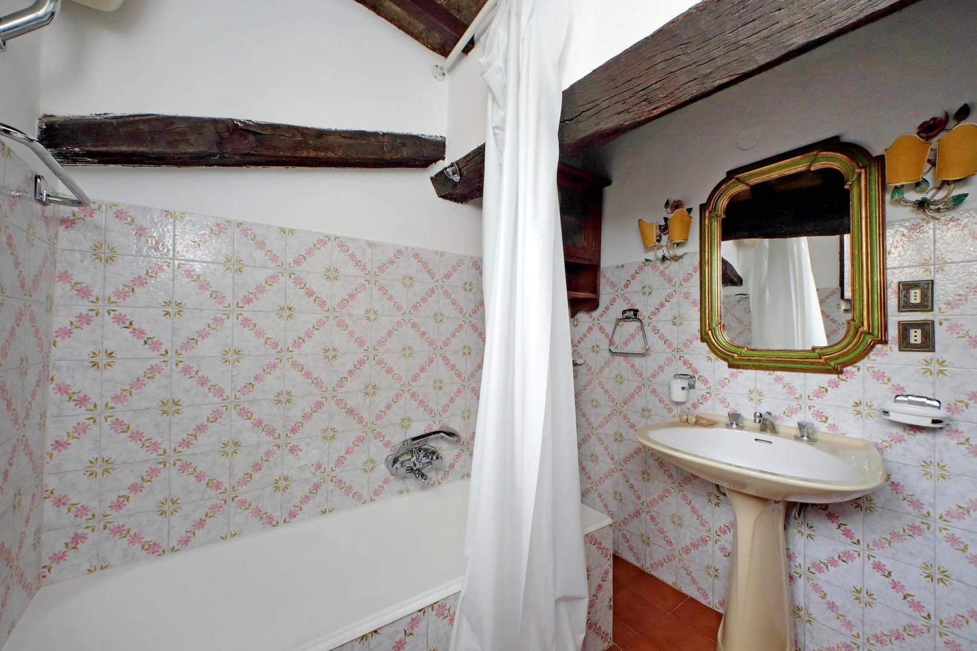 Apartment St.margherita Charming House